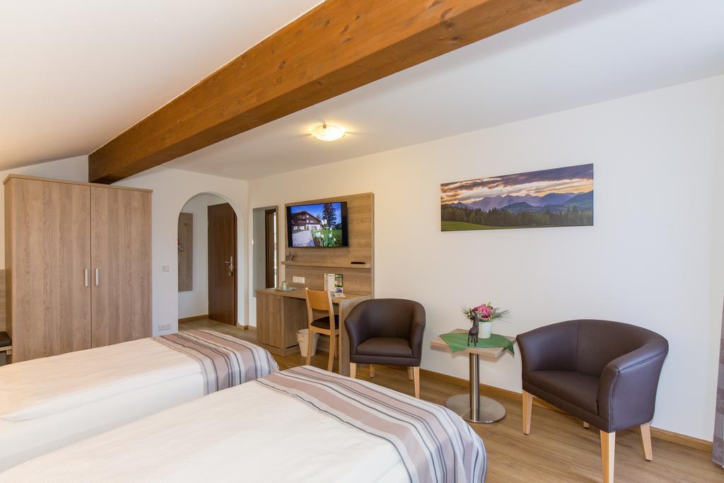 Affittacamere Gaestehaus Funk 3*